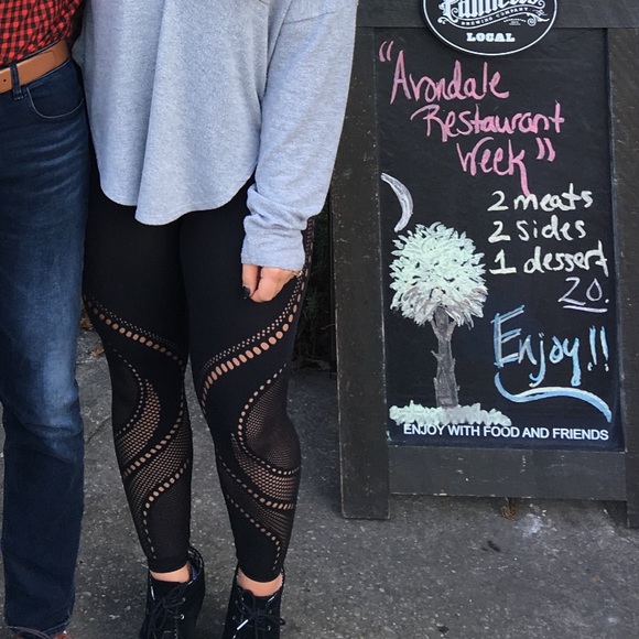 lululemon athletica Pants - Lululemon Leggings Size 6 - Like New